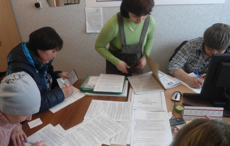 В Адамовском районе почти 50 семей воспользовались социальными контрактами